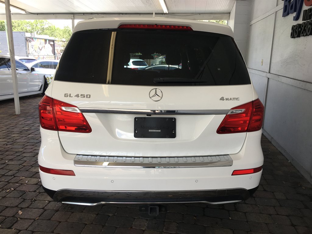 2016 Mercedes-Benz GL-Class - $17,900