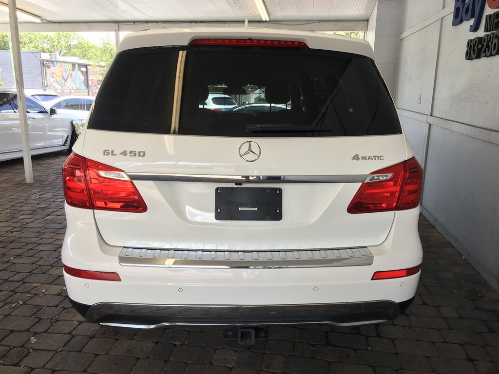 2016 Mercedes-Benz GL-Class - $17,900