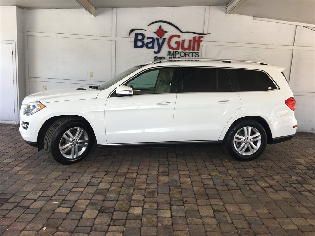 2016 Mercedes-Benz GL-Class - $17,900