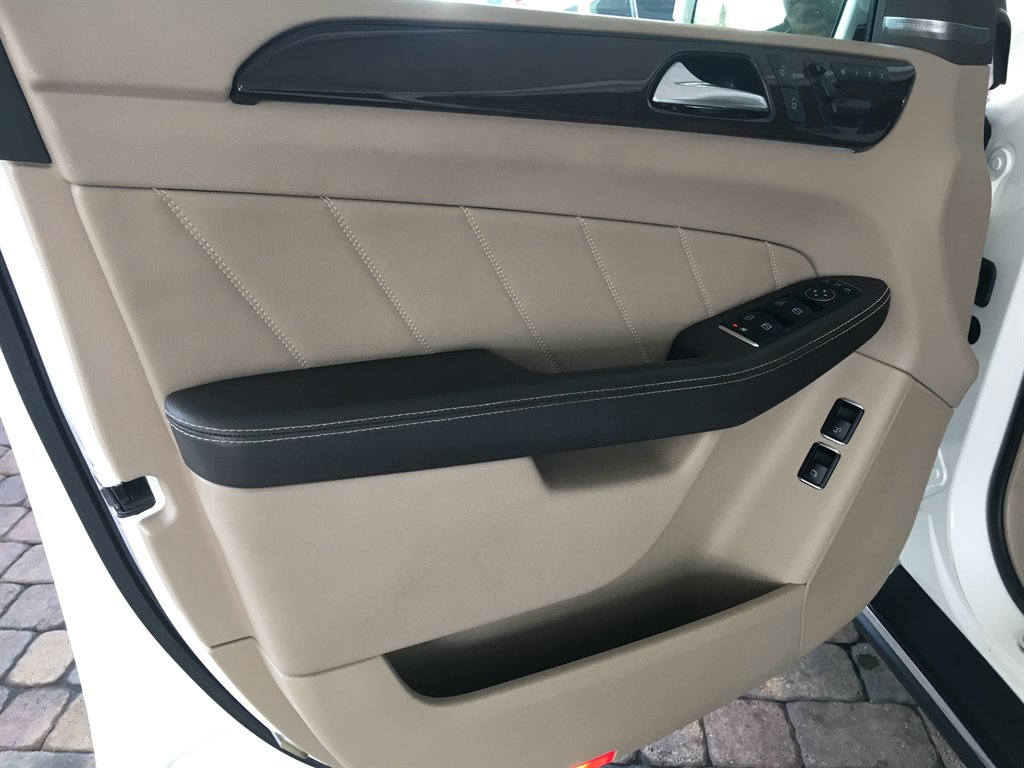 2016 Mercedes-Benz GL-Class - $17,900