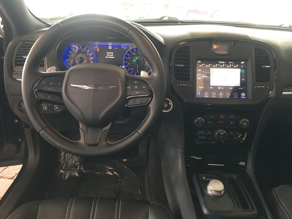 2017 Chrysler 300 - $18,995