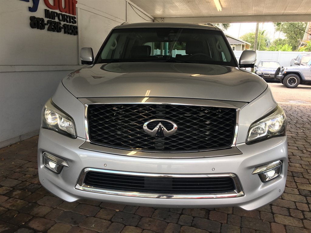 2017 INFINITI QX80 - $17,995