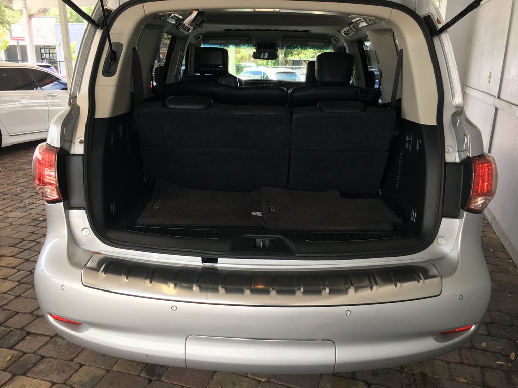 2017 INFINITI QX80 - $17,995