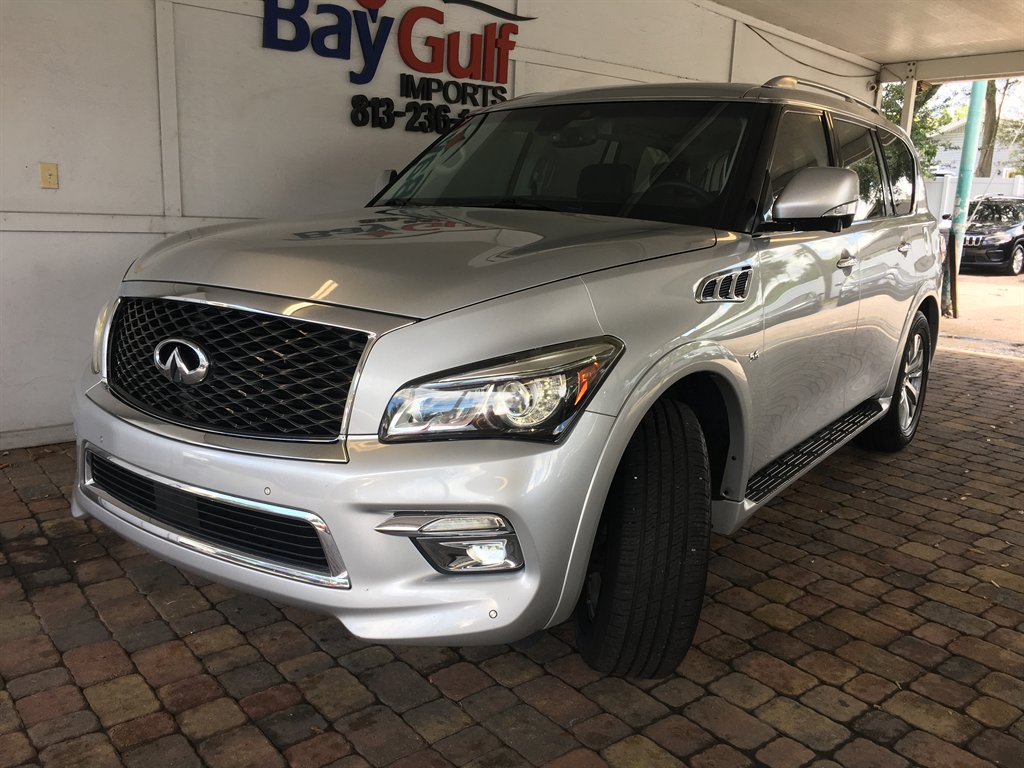 2017 INFINITI QX80 - $17,995