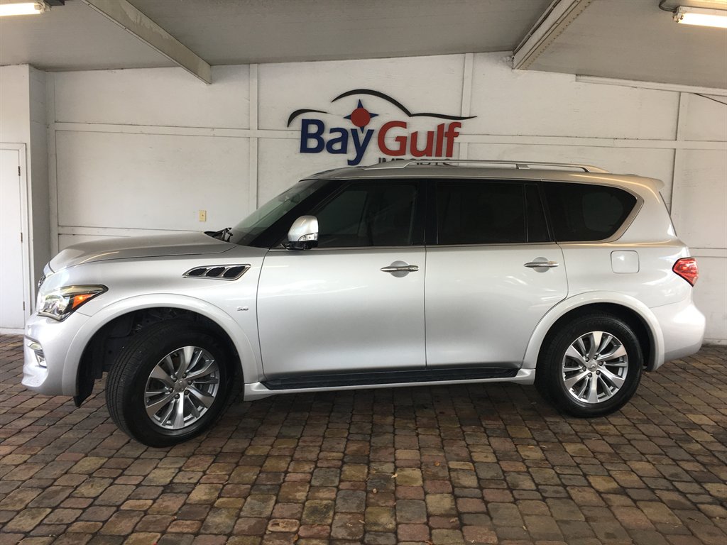 2017 INFINITI QX80 - $17,995