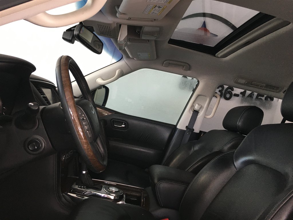 2017 INFINITI QX80 - $17,995