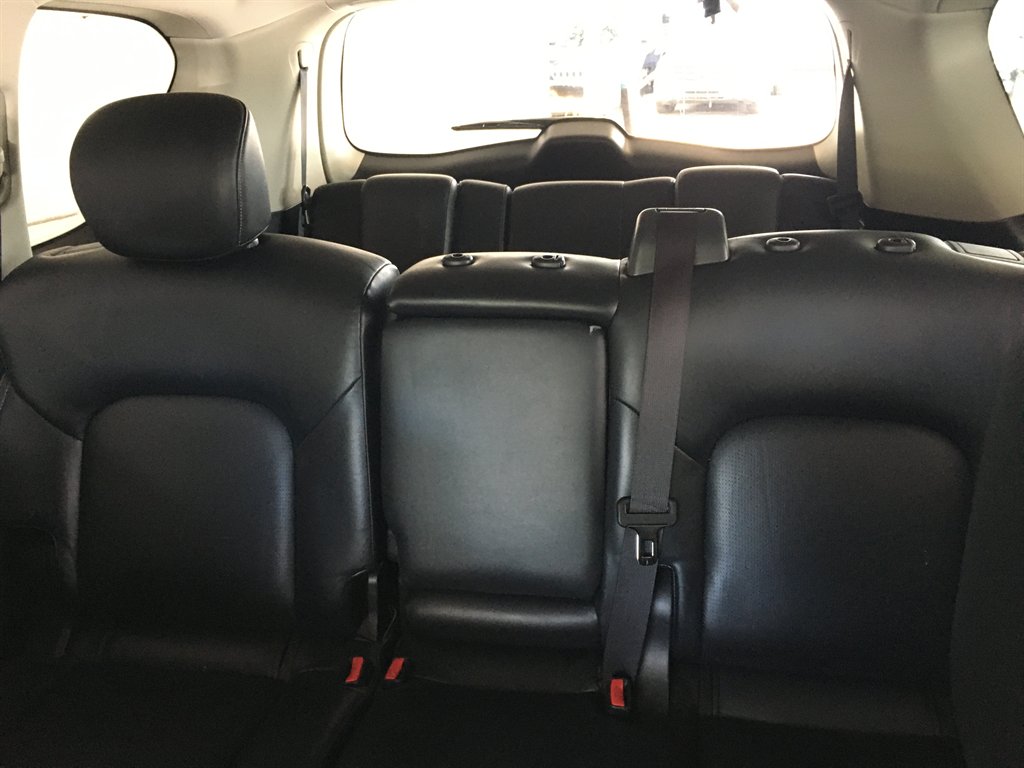 2017 INFINITI QX80 - $17,995