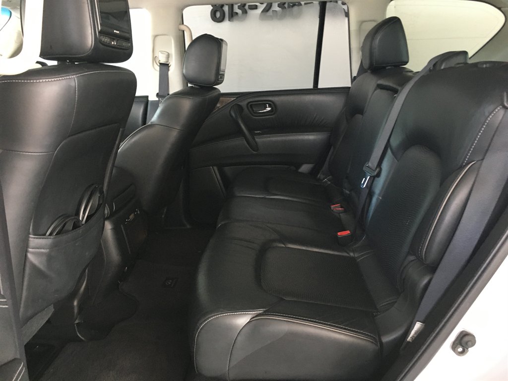2017 INFINITI QX80 - $17,995