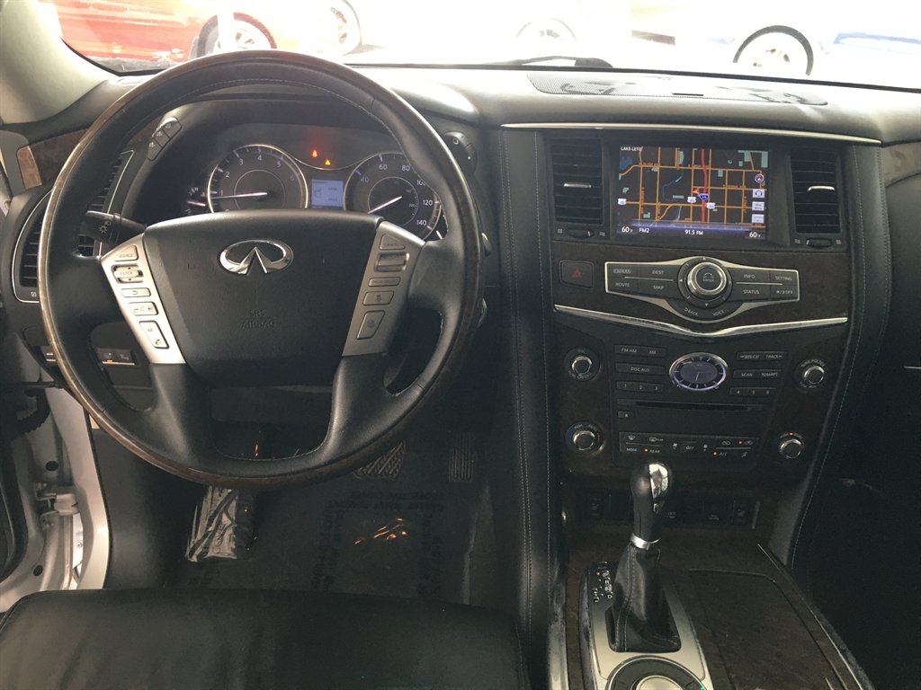 2017 INFINITI QX80 - $17,995