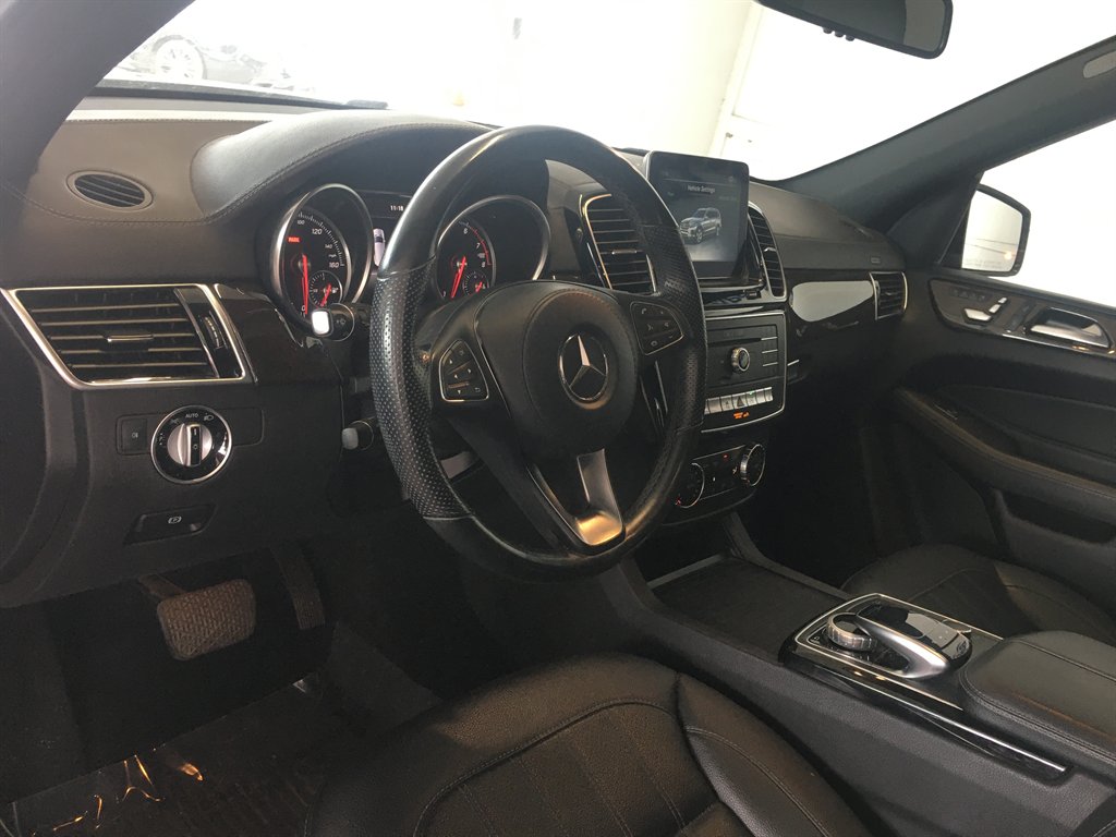 2017 Mercedes-Benz GLS GLS450 photo