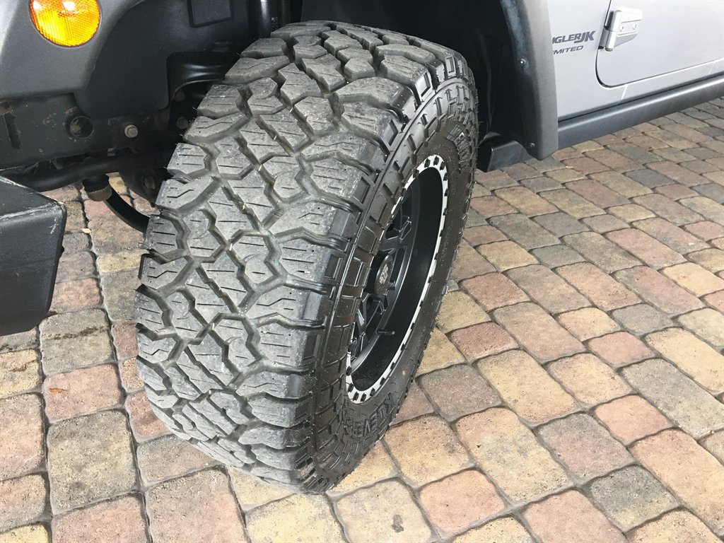 2018 Jeep Wrangler - $19,995