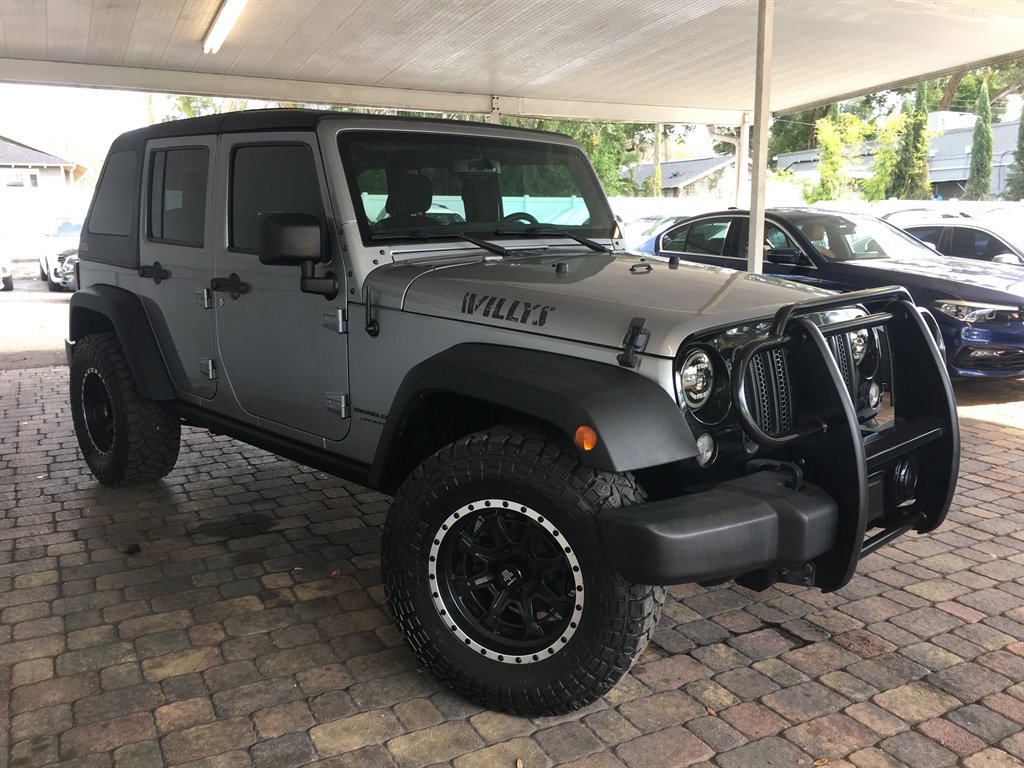 2018 Jeep Wrangler - $19,995