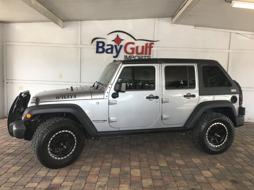 2018 Jeep Wrangler - $19,995