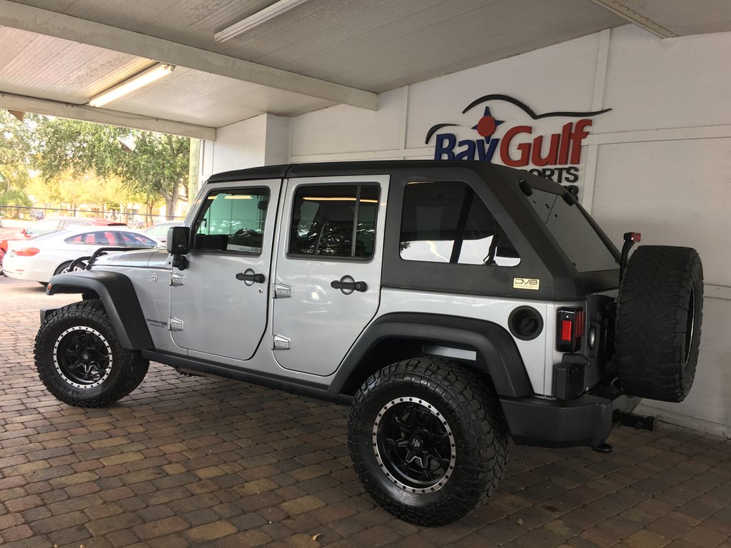 2018 Jeep Wrangler - $19,995