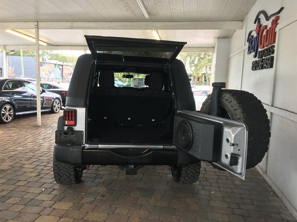 2018 Jeep Wrangler - $19,995