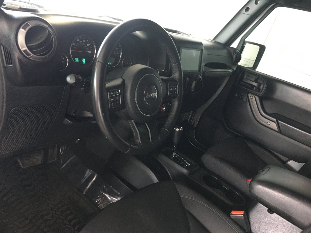 2018 Jeep Wrangler - $19,995