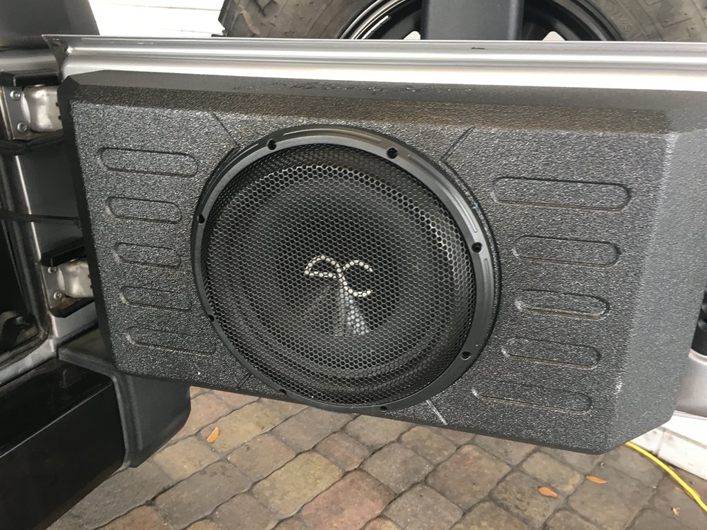 2018 Jeep Wrangler - $19,995