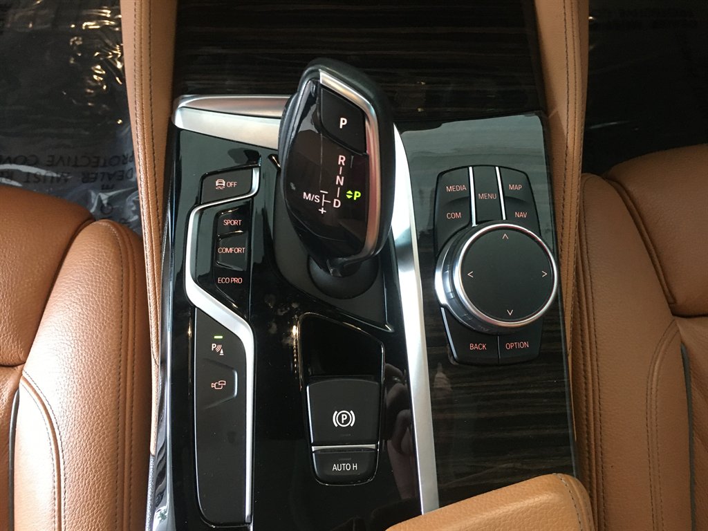 2017 BMW 530i - $21,995
