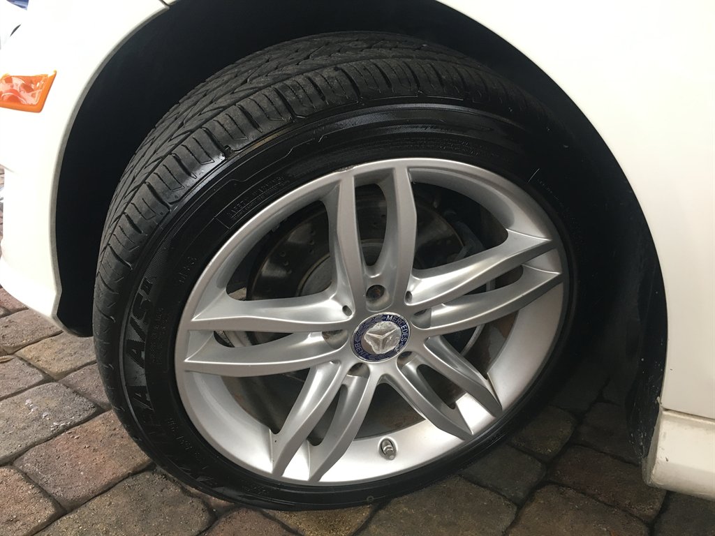 2014 Mercedes-Benz C-Class - $9,995