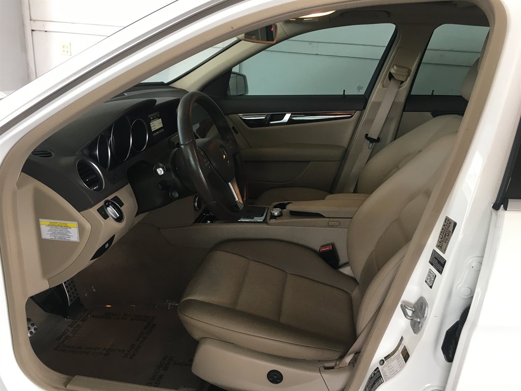 2014 Mercedes-Benz C-Class - $9,995