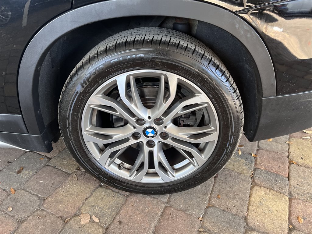 2016 BMW X1 Xdrive28i photo