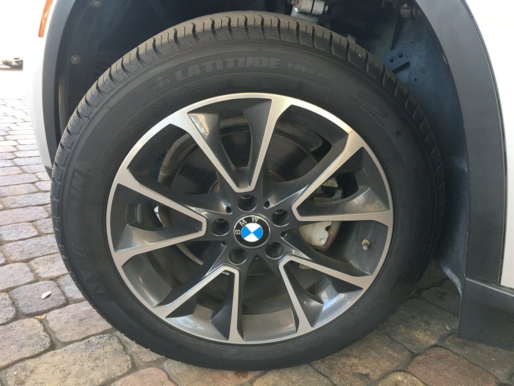 2017 BMW X5 - $18,995