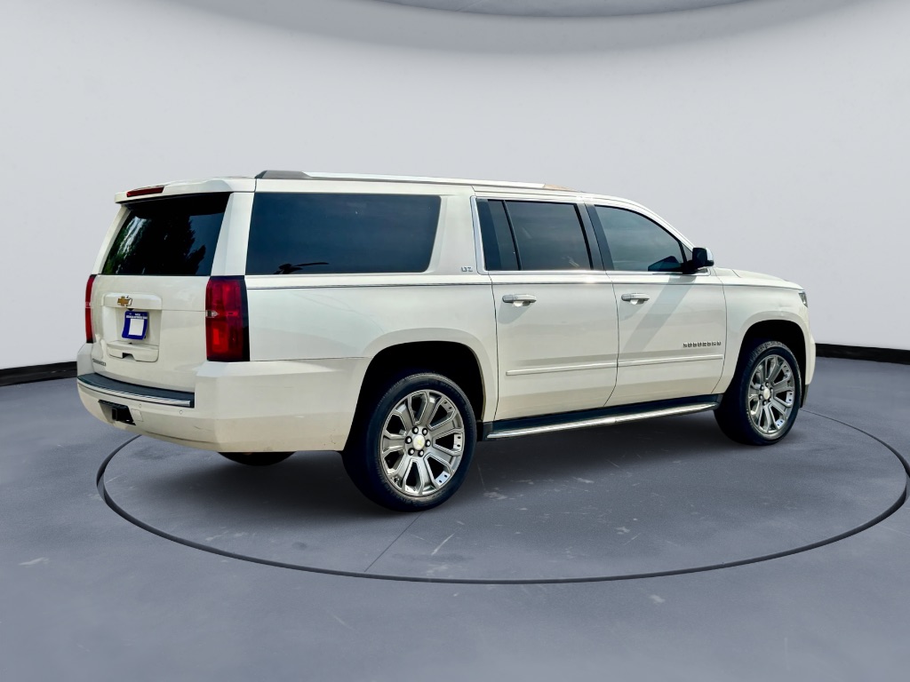 2015 Chevrolet Suburban LTZ 1500 photo