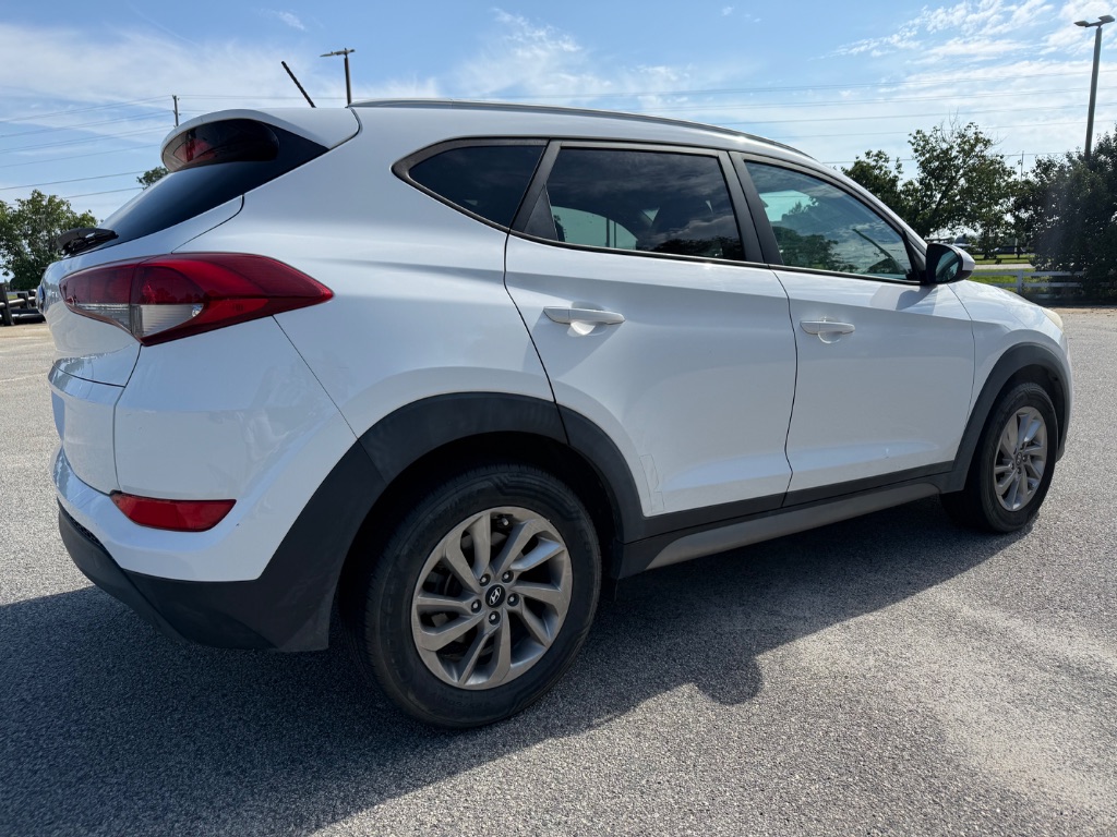 2017 Hyundai Tucson - $11,966