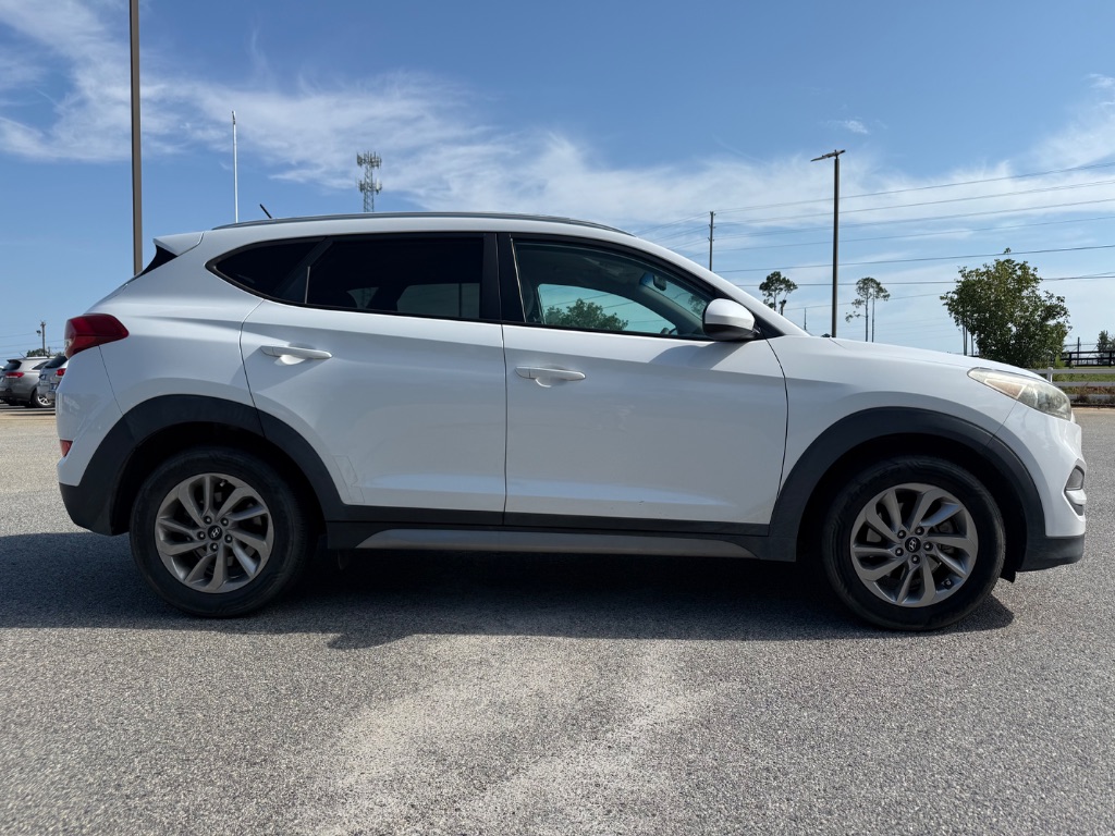 2017 Hyundai Tucson - $11,966