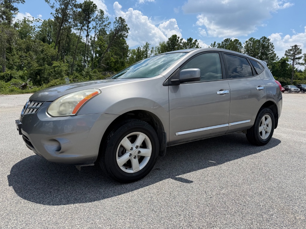2013 Nissan Rogue - $9,450