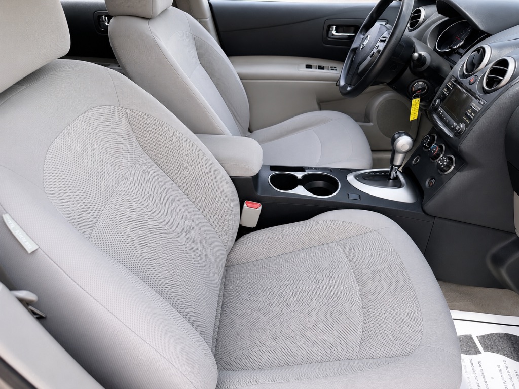 2013 Nissan Rogue - $9,450