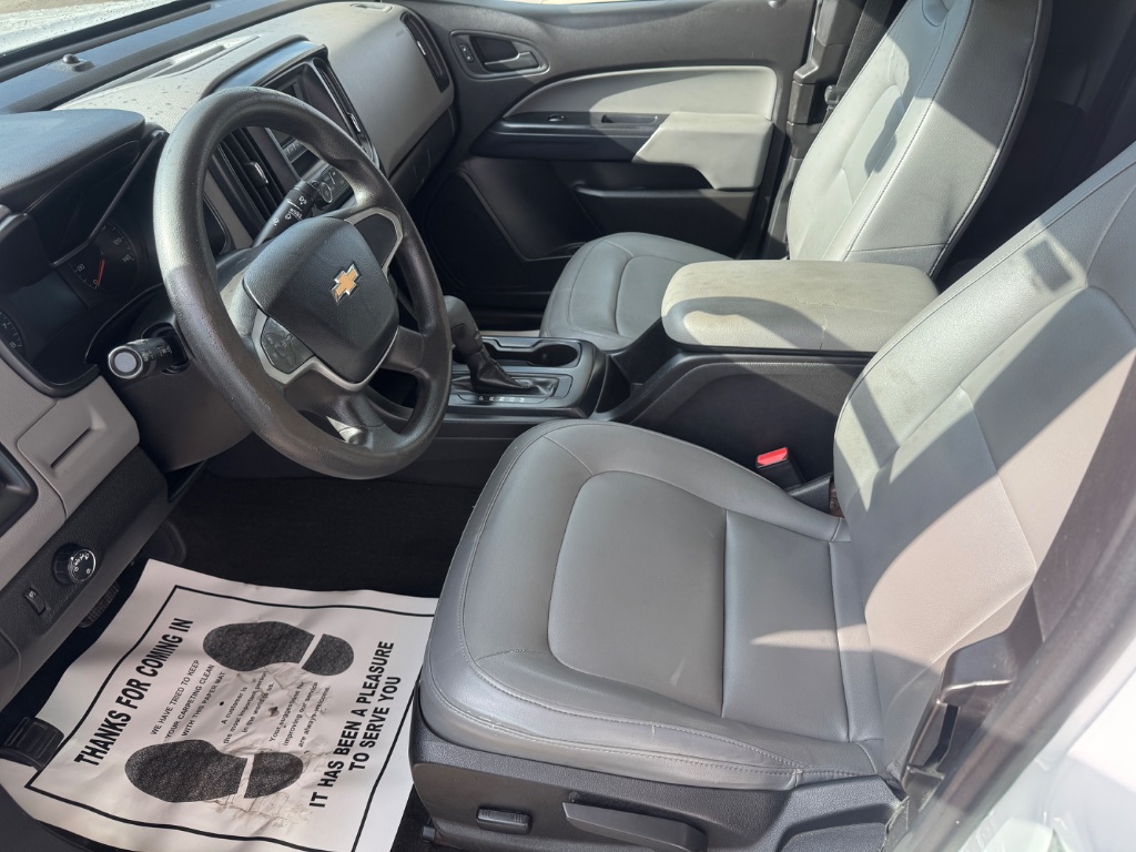 2016 Chevrolet Colorado - $10,900