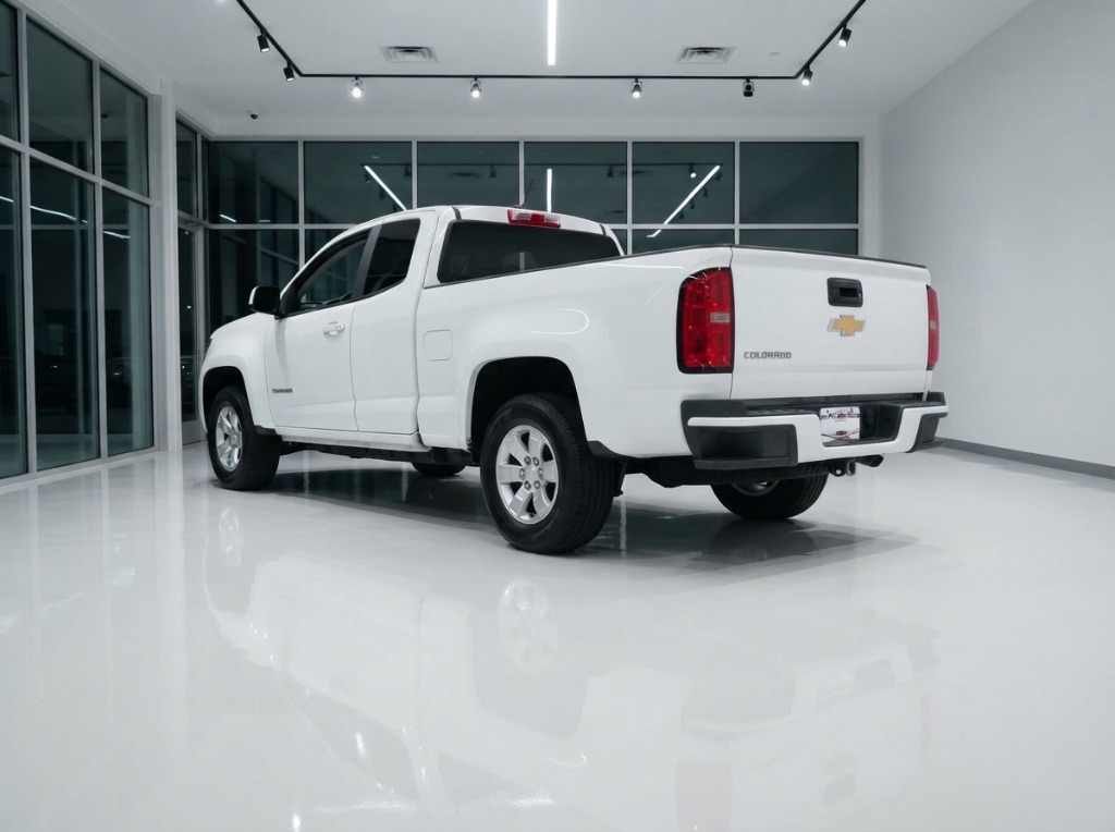 2016 Chevrolet Colorado - $10,900