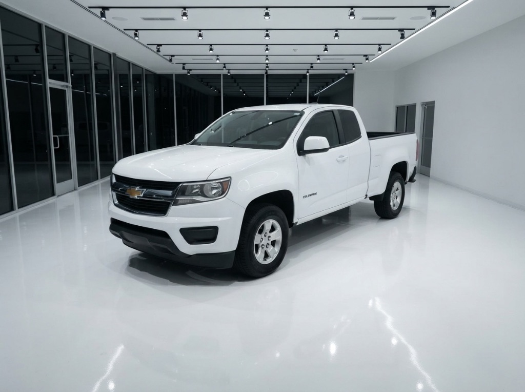 2016 Chevrolet Colorado - $10,900