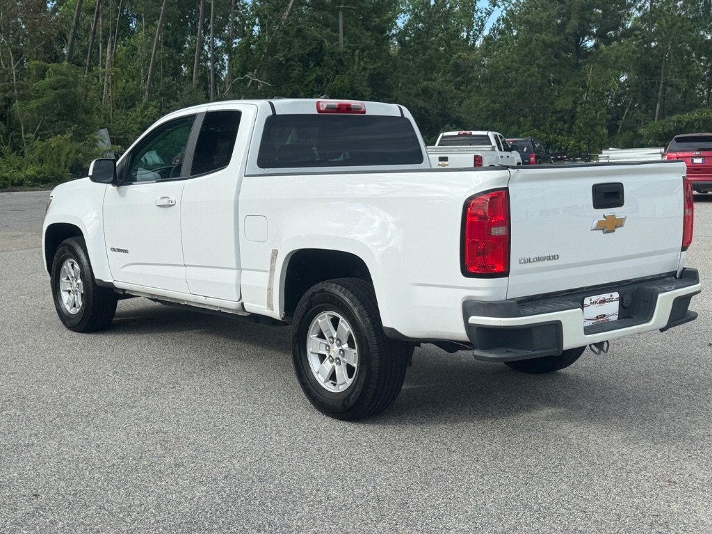 2016 Chevrolet Colorado - $10,900