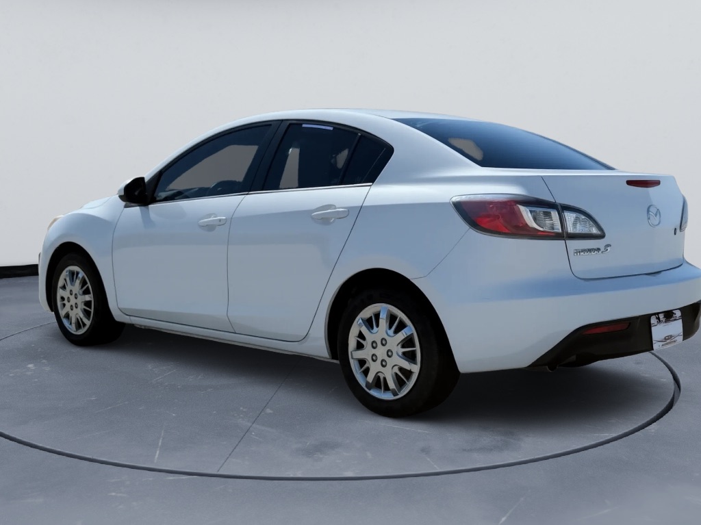 2011 MAZDA MAZDA3 - $8,807