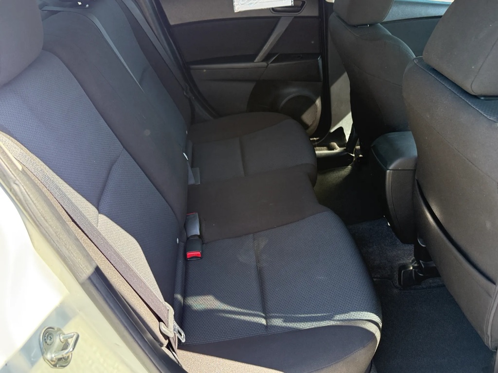 2011 MAZDA MAZDA3 - $8,807