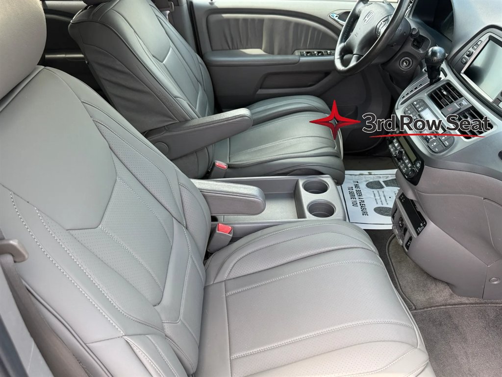 2010 Honda Odyssey - $13,886