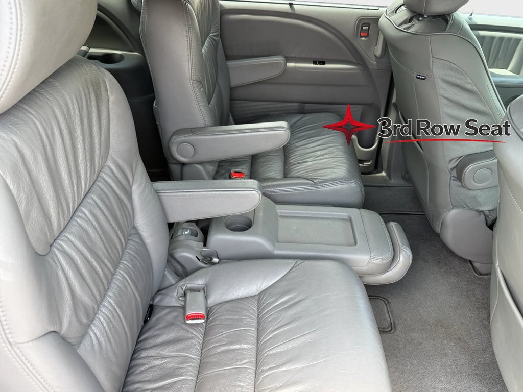 2010 Honda Odyssey - $13,886