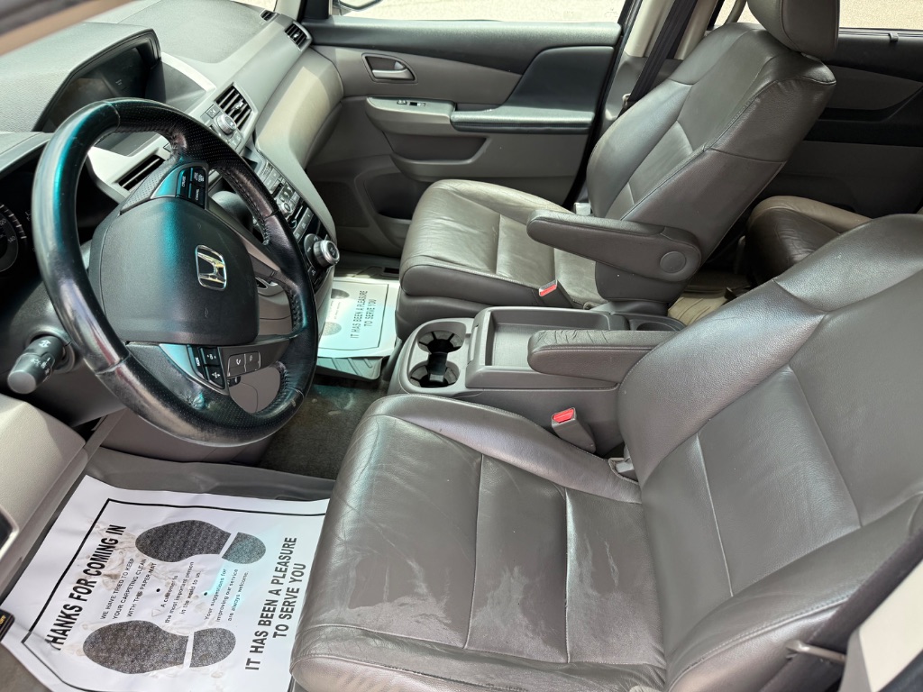 2012 Honda Odyssey - $15,550