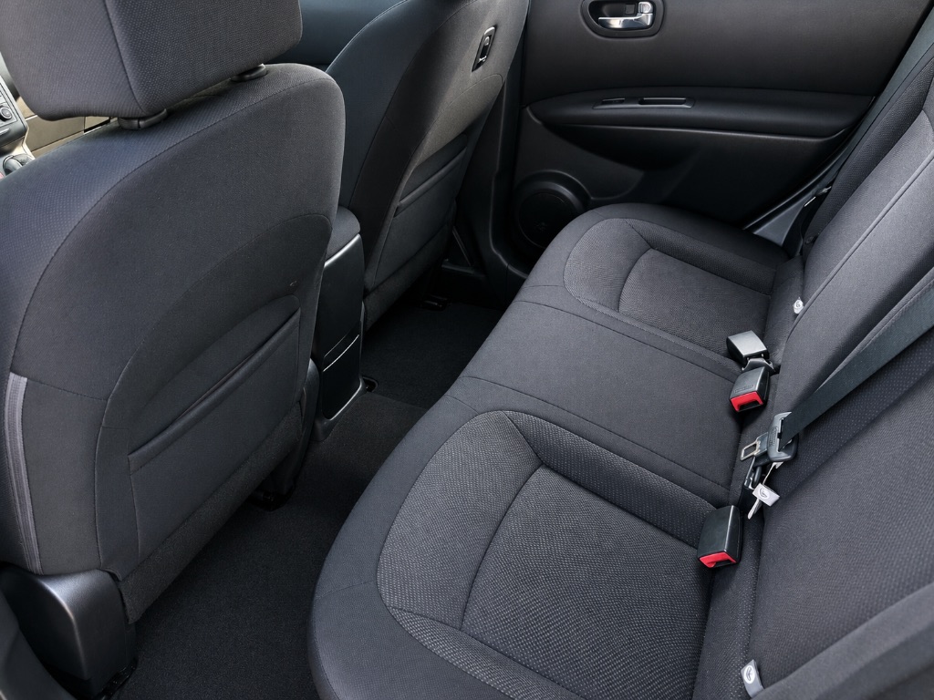 2015 Nissan Rogue - $9,950