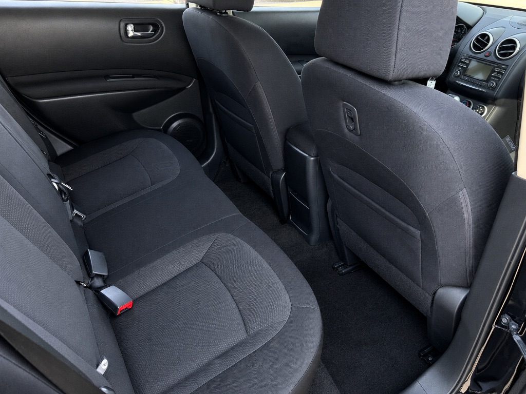 2015 Nissan Rogue - $9,950