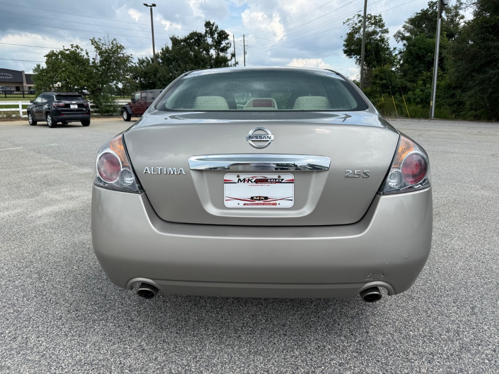2012 Nissan Altima - $8,450