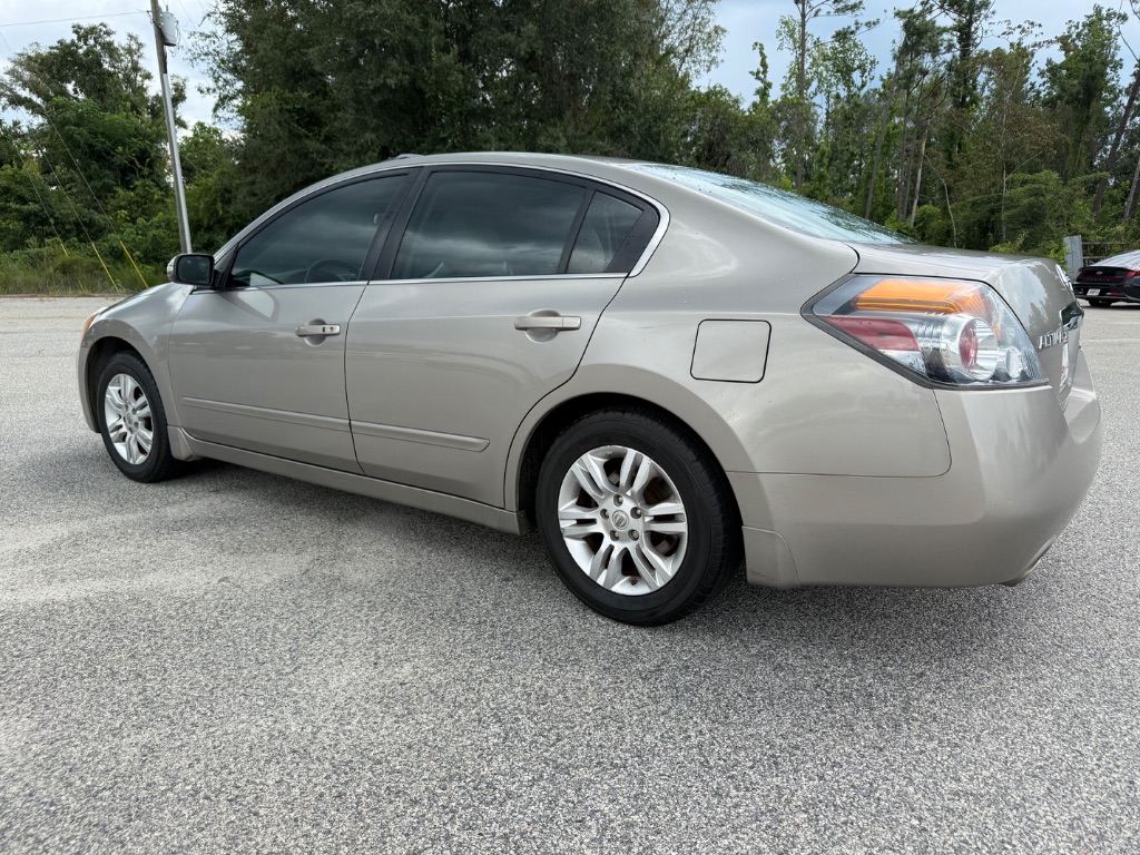 2012 Nissan Altima - $8,450