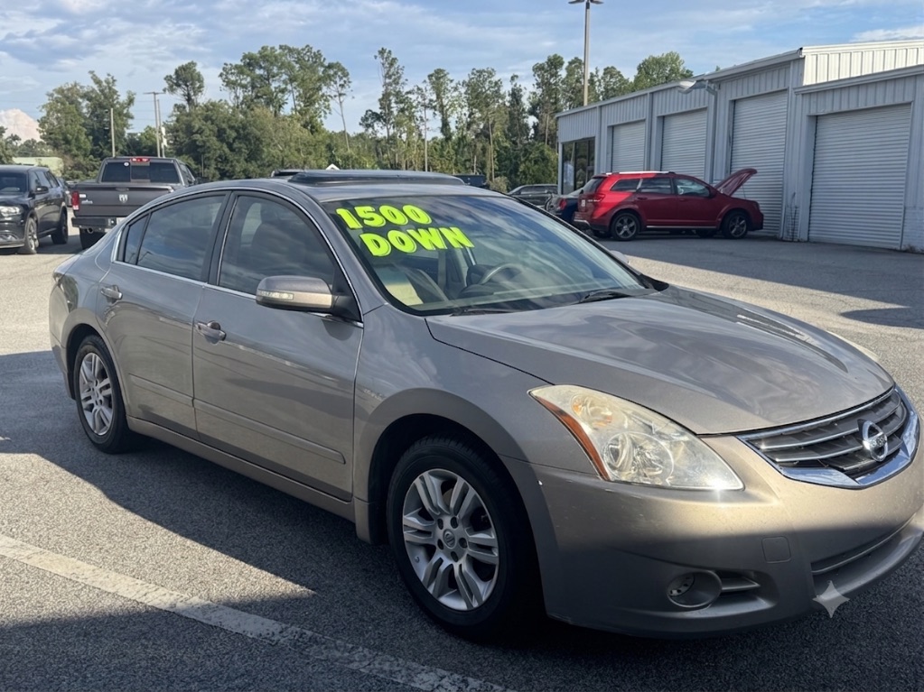 2012 Nissan Altima - $8,450