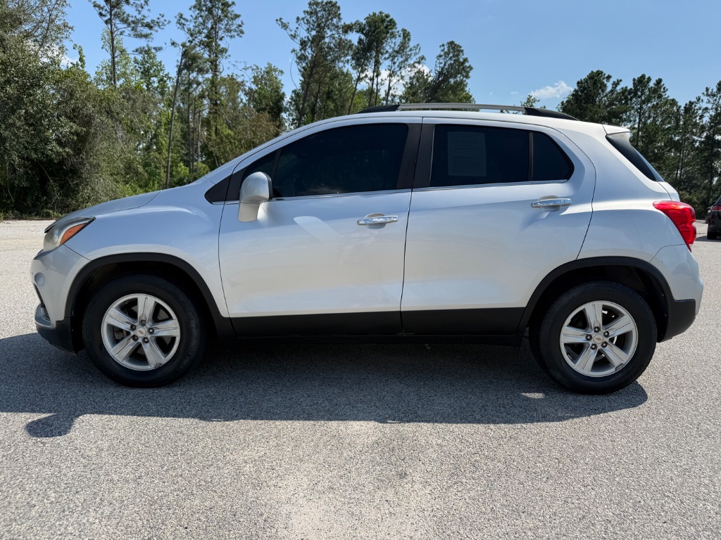 2017 Chevrolet Trax - $10,995