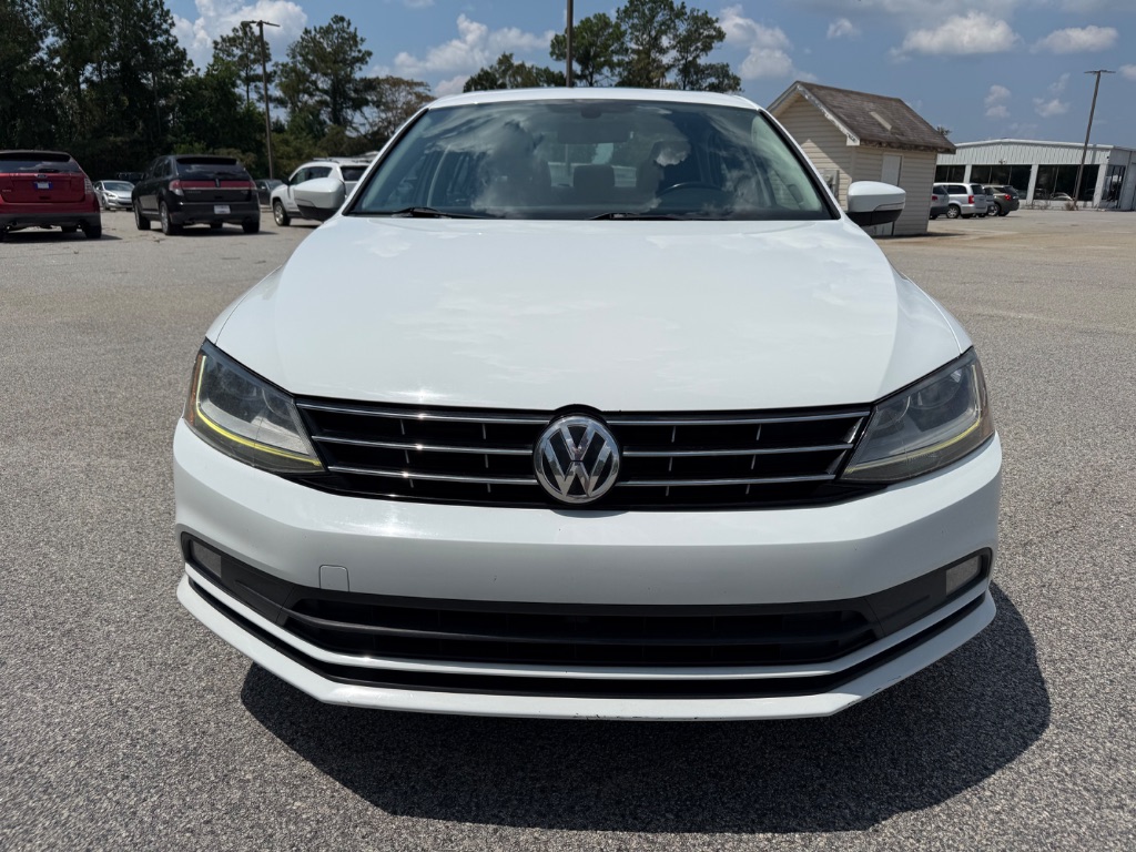 2017 Volkswagen Jetta - $12,599