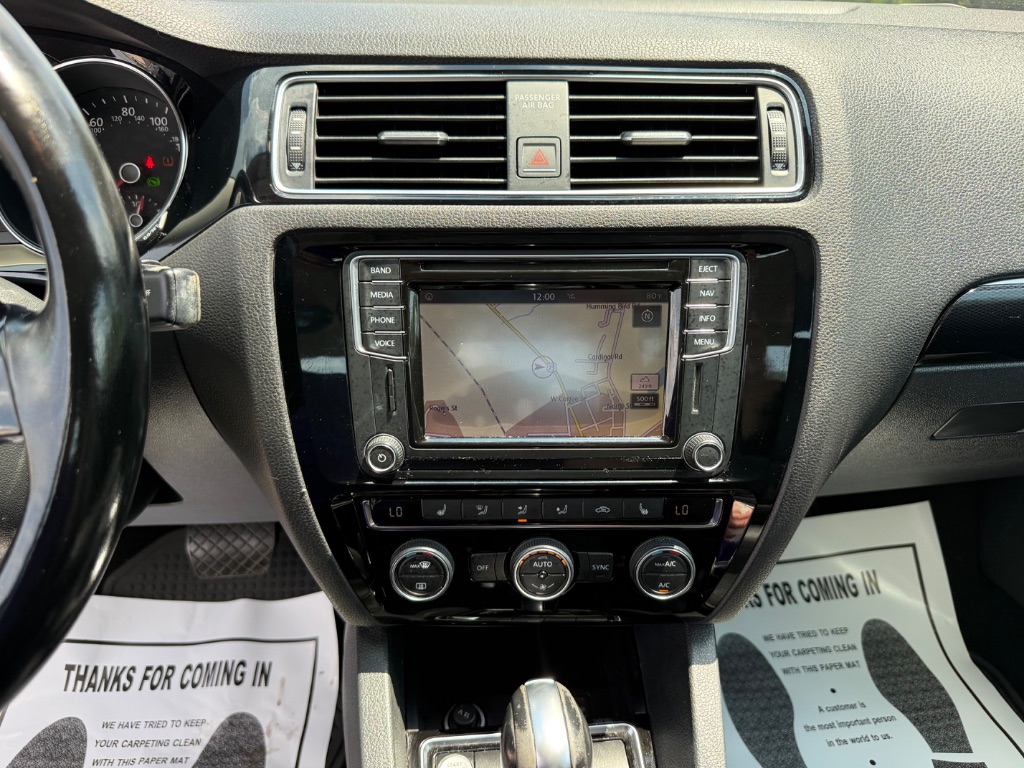 2017 Volkswagen Jetta - $12,599