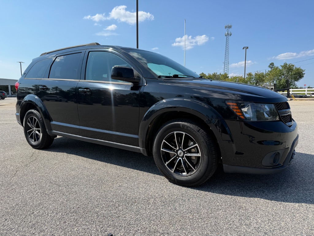 2018 Dodge Journey - $12,900