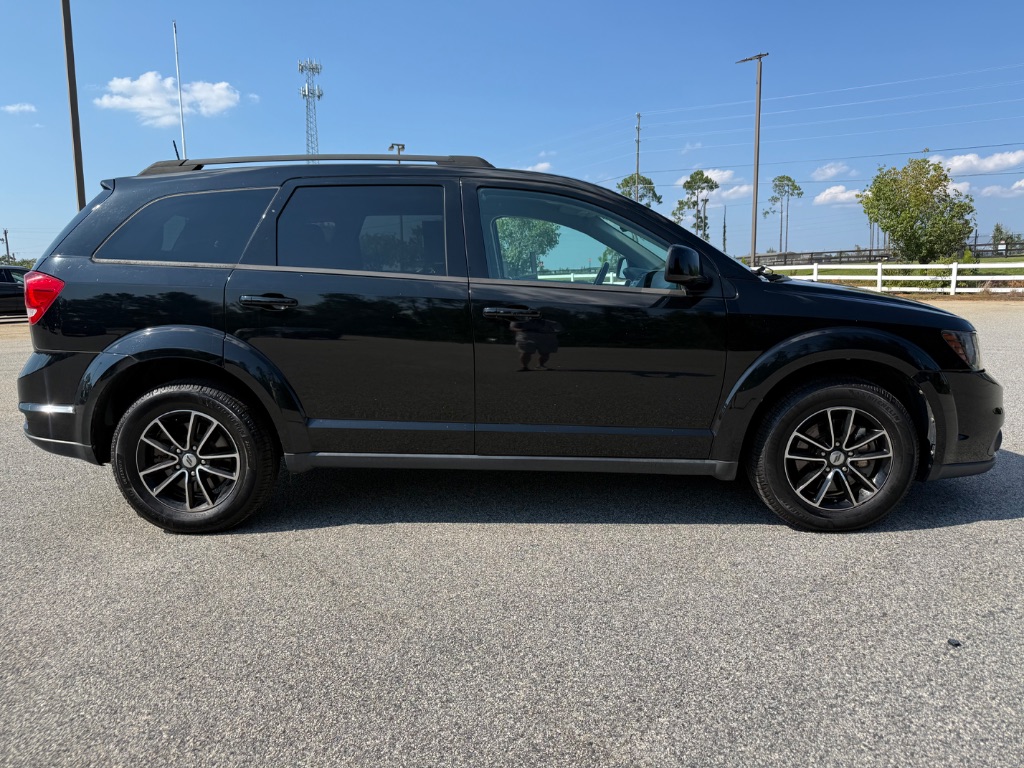 2018 Dodge Journey - $12,900